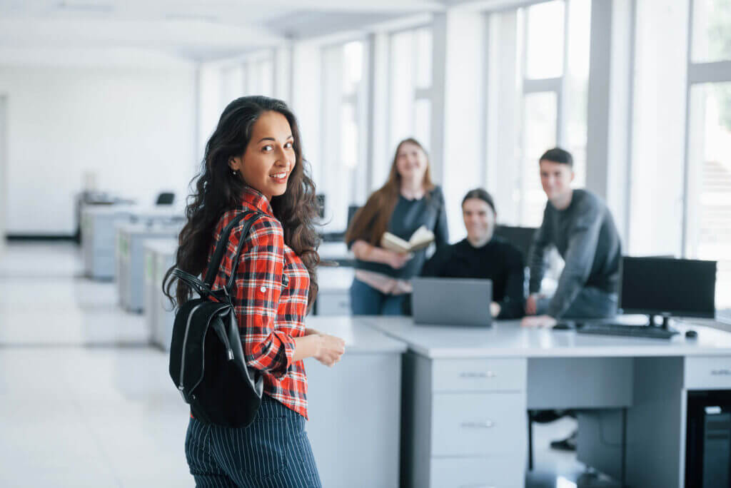 How Co-Op Programmes Help International Students Gain Work Experience - The Red Pen